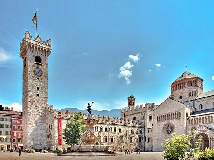 Piazza centrale di Trento
