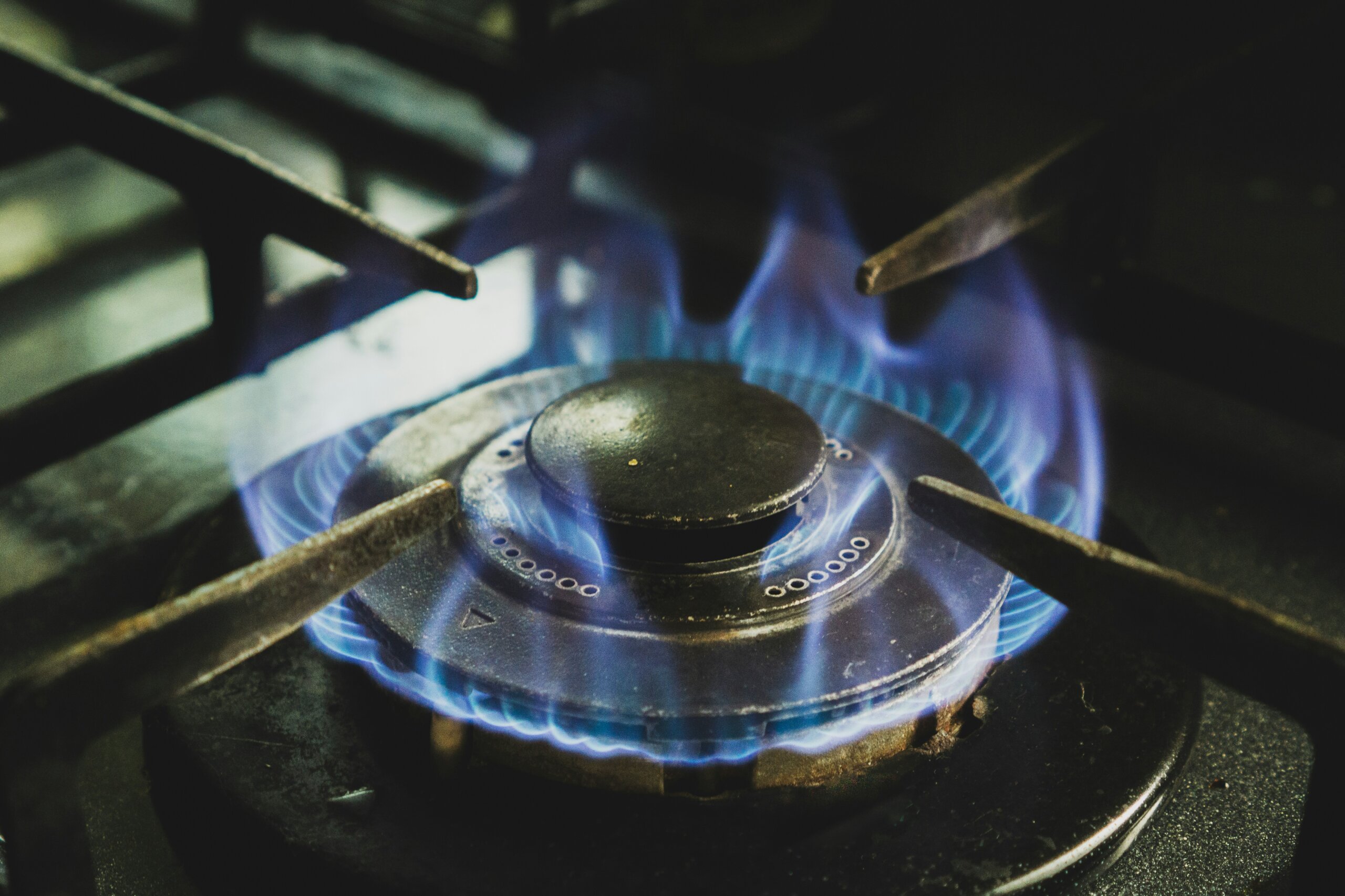 Caldaie e cucine “fossili” danneggiano il clima e la salute dei cittadini europei