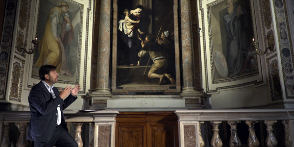 Tomaso Montanari in un fotogramma tratto da "La vera natura di Caravaggio", in onda su Rai5