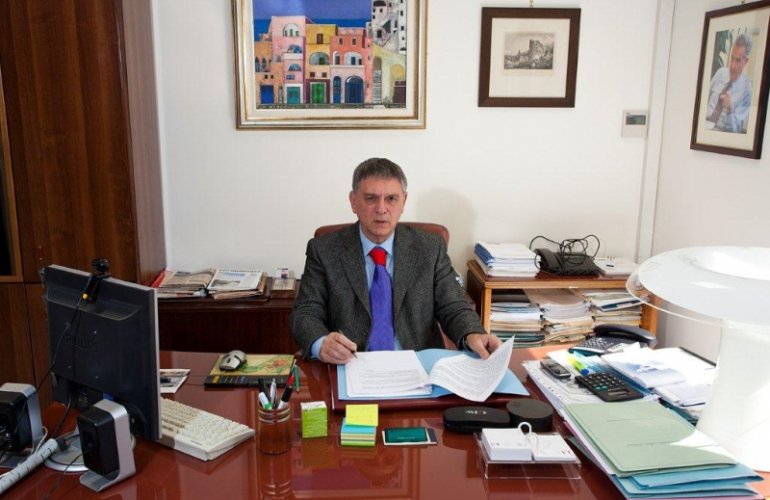 Antonino Piero Mancuso, presidente della Bcc di Paceco, nel trapanese, commissariata per sei mesi a fine novembre dal tribunale di Trapani, su proposta della Dda di Palermo